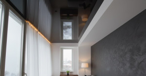 Одноуровневые натяжные потолки