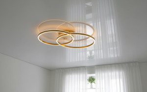 Бесшовные натяжные потолки