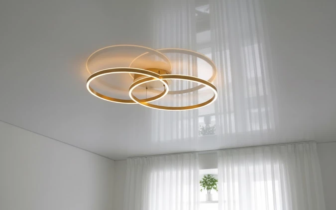 Бесшовные натяжные потолки