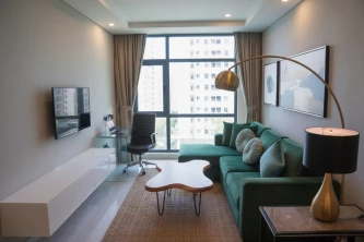 Как правильно выбрать цвет натяжного потолка?